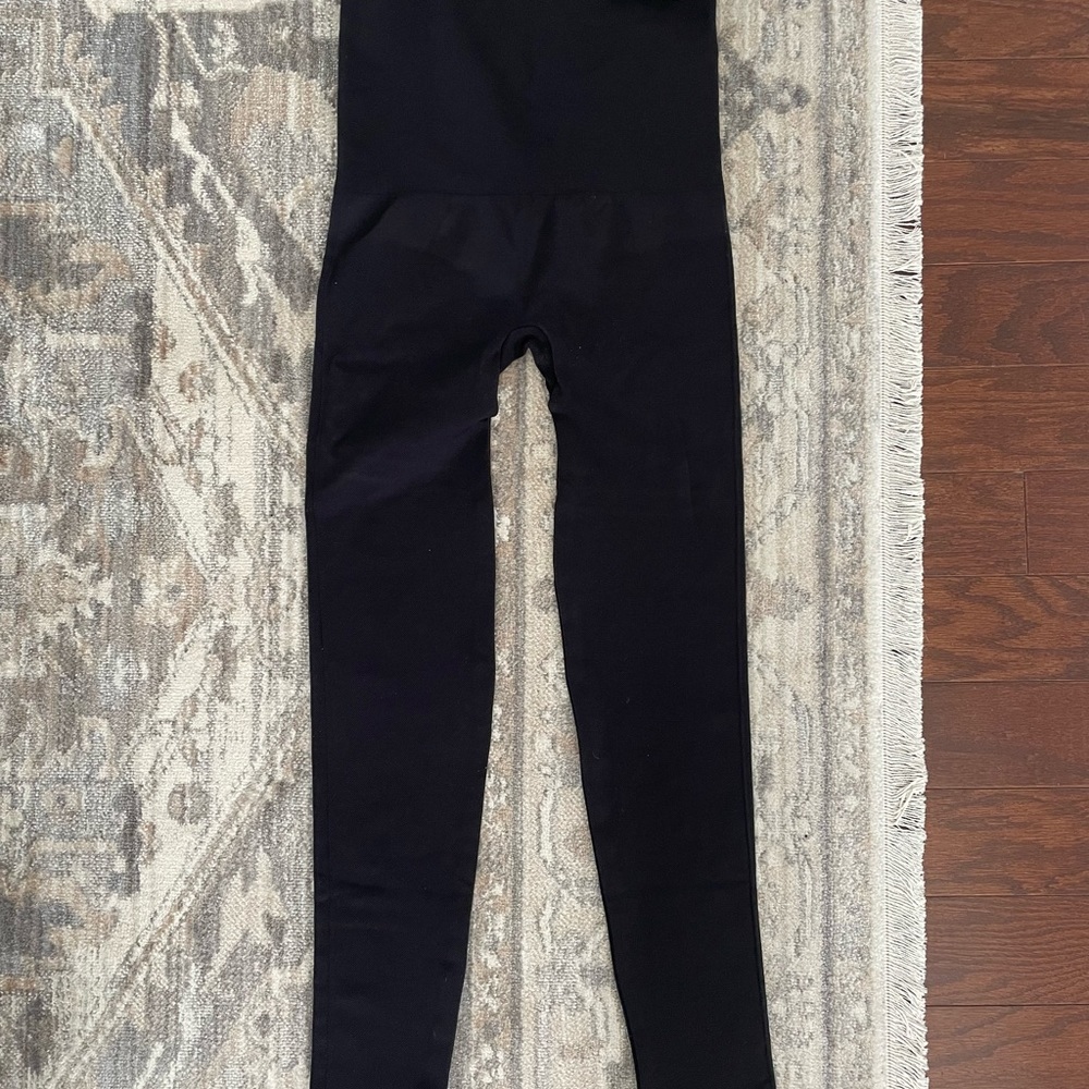 high waisted spanx leggings (with tags).